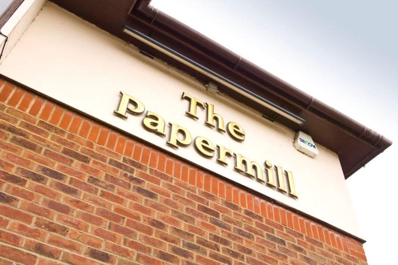 Premier Inn High Wycombe/Beaconsfield Extérieur photo